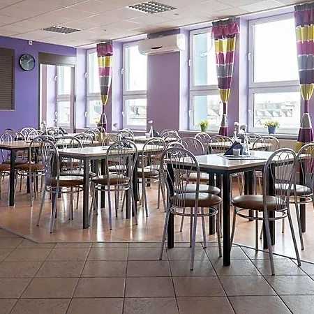 Hostel Elan