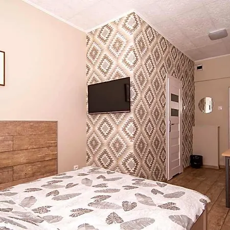 Hostel Elan