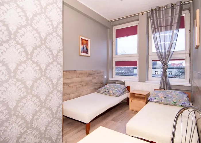 بيت شباب Elan